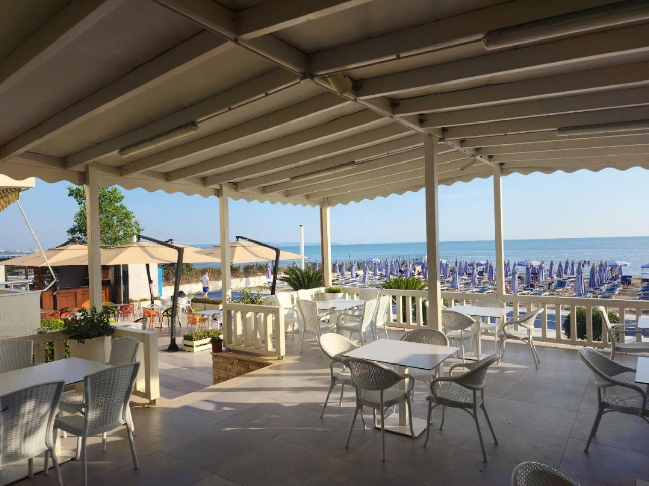 Hotel Maren دراس المظهر الخارجي الصورة