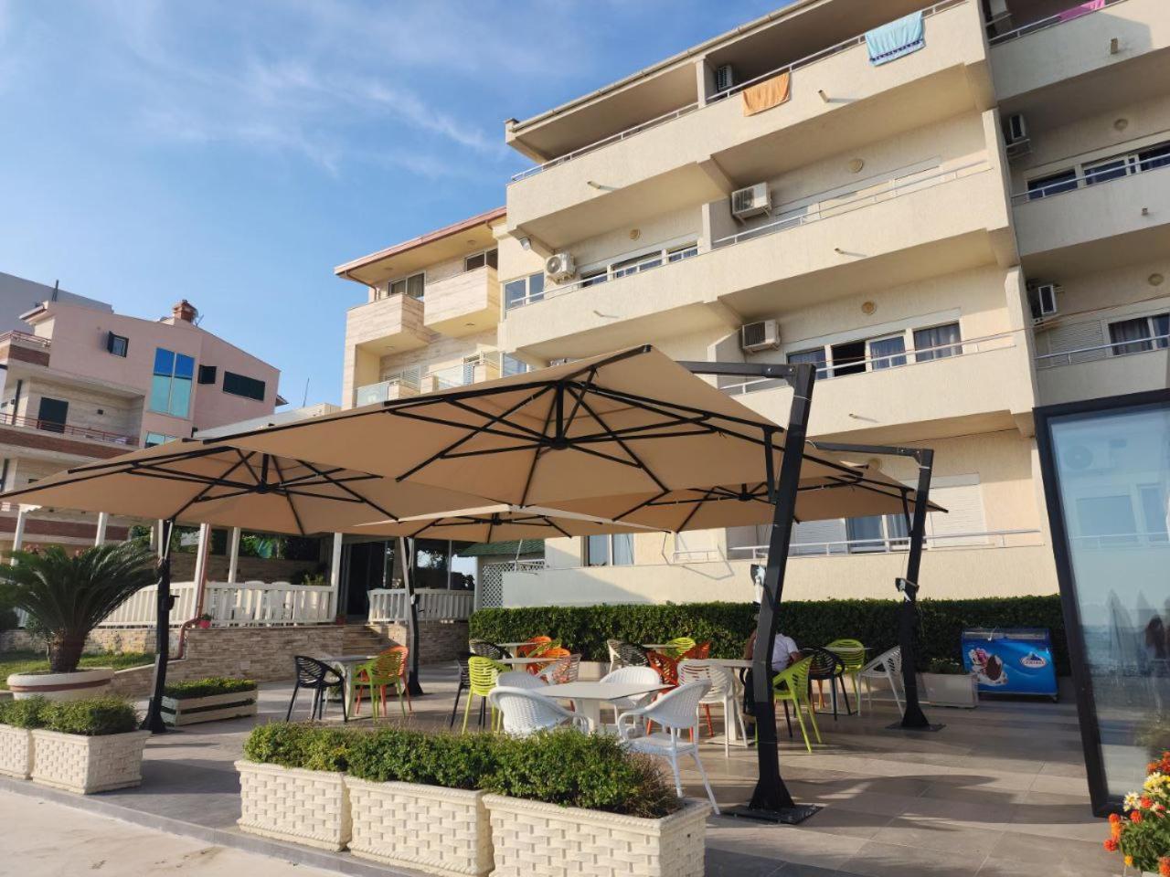 Hotel Maren دراس المظهر الخارجي الصورة