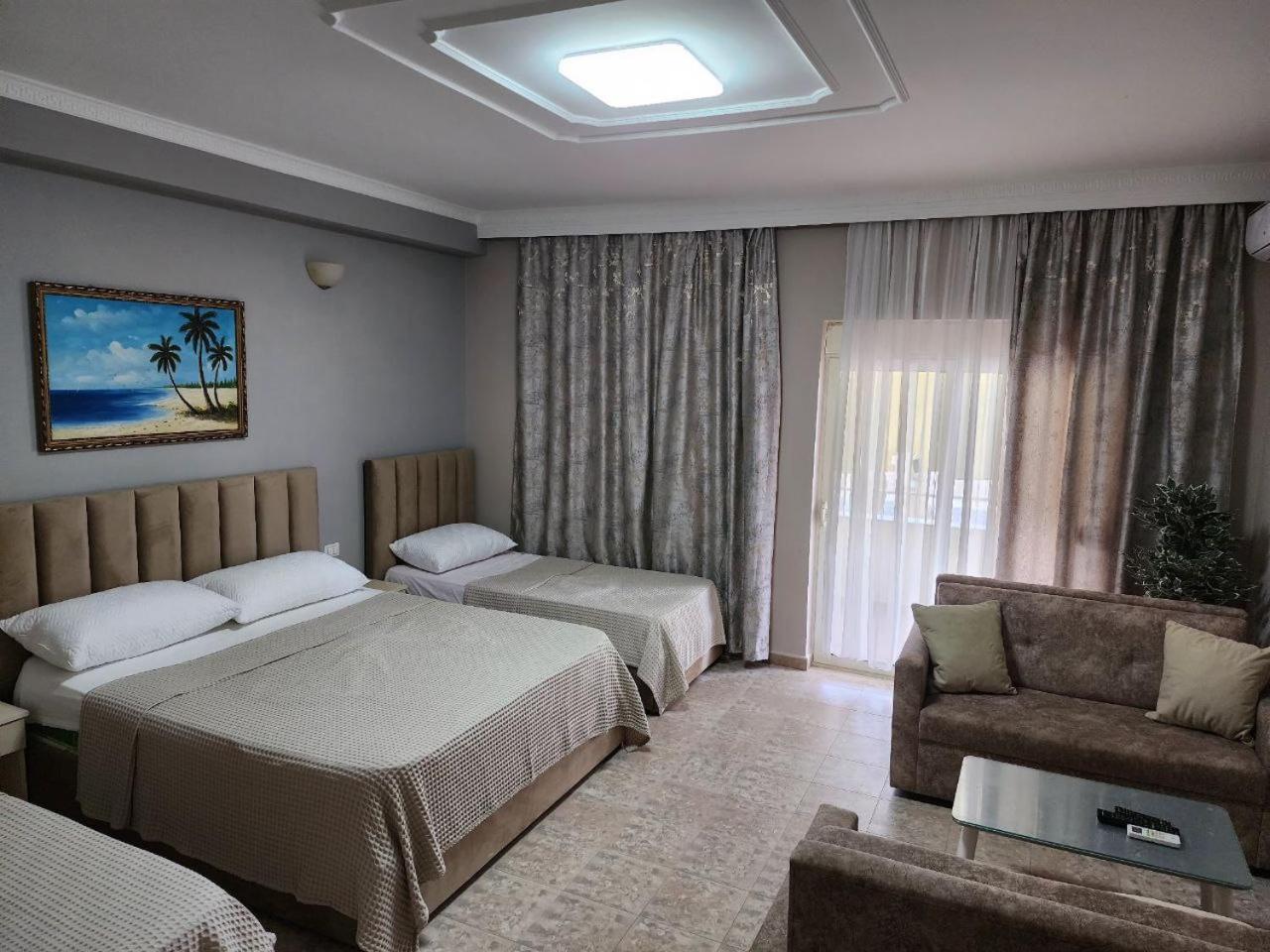 Hotel Maren دراس المظهر الخارجي الصورة
