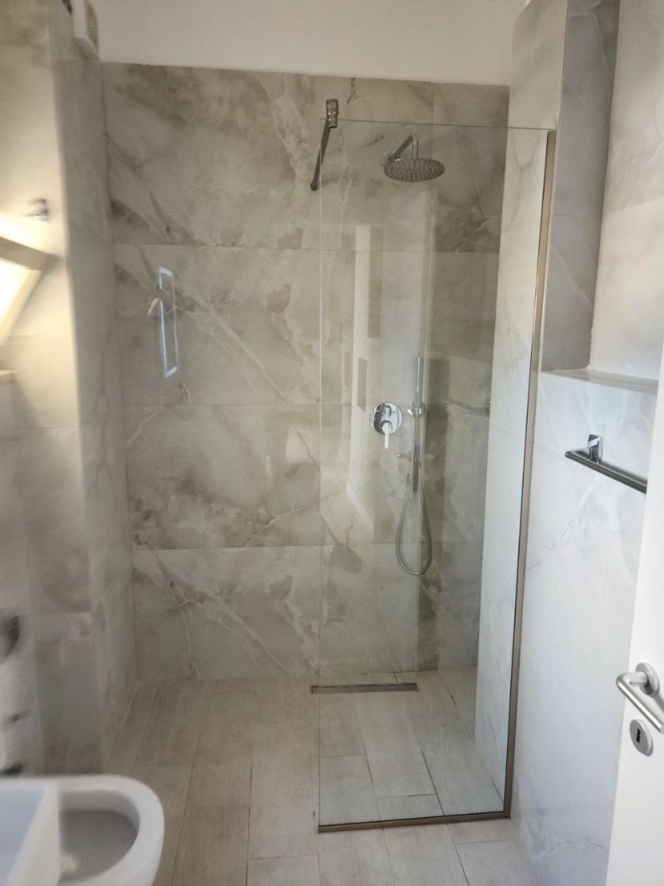 Hotel Maren دراس الغرفة الصورة