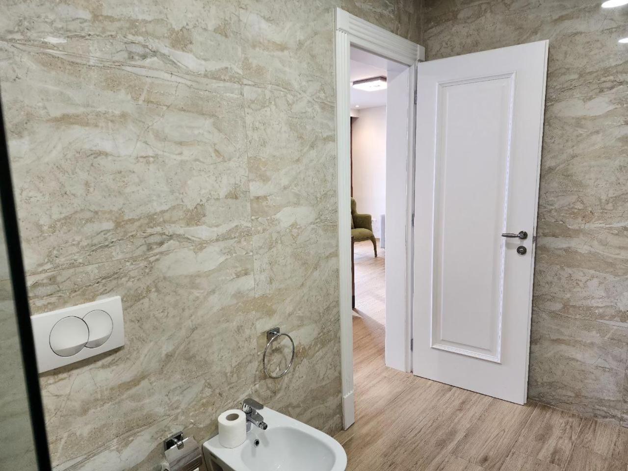 Hotel Maren دراس المظهر الخارجي الصورة